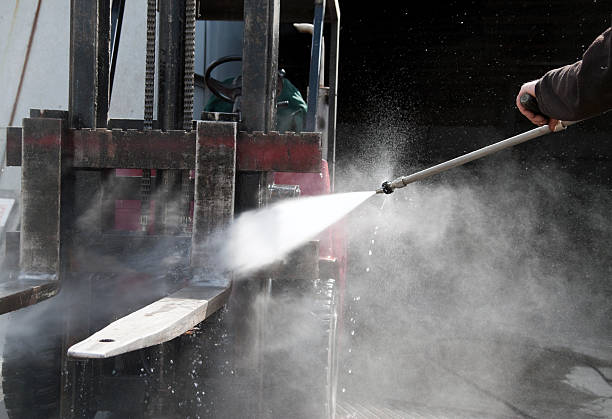 Best Dumpster Area Cleaning  in Watsonville, CA