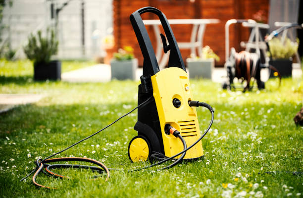 Best Restaurant Pressure Washing  in Watsonville, CA